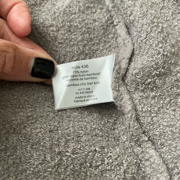 Barefoot Dreams Ombré Cardigan - Picture 5 of 8